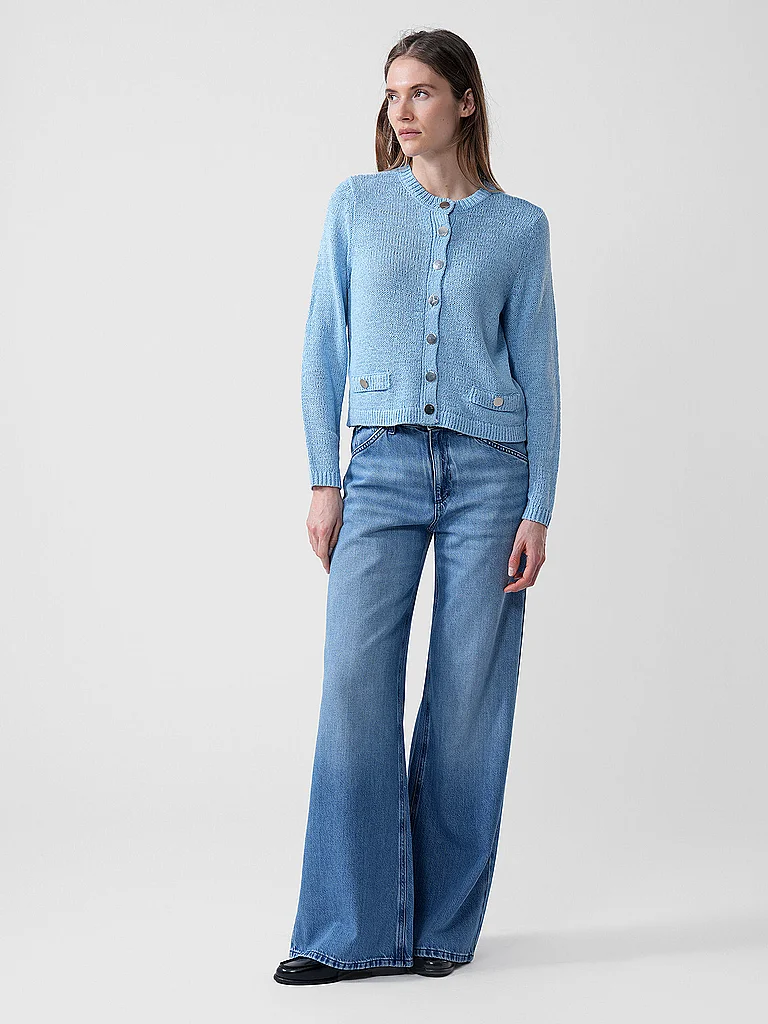 Strickjacke BETTY BARCLAY "Damen mit aufgesetzten Taschen", Damen, Gr. 46, powder blau, Strick, Obermaterial: 65% Polyacryl, 35% Polyamid, Basic, gerade normal, Rundhals, Strickjacken Strickjacke 2